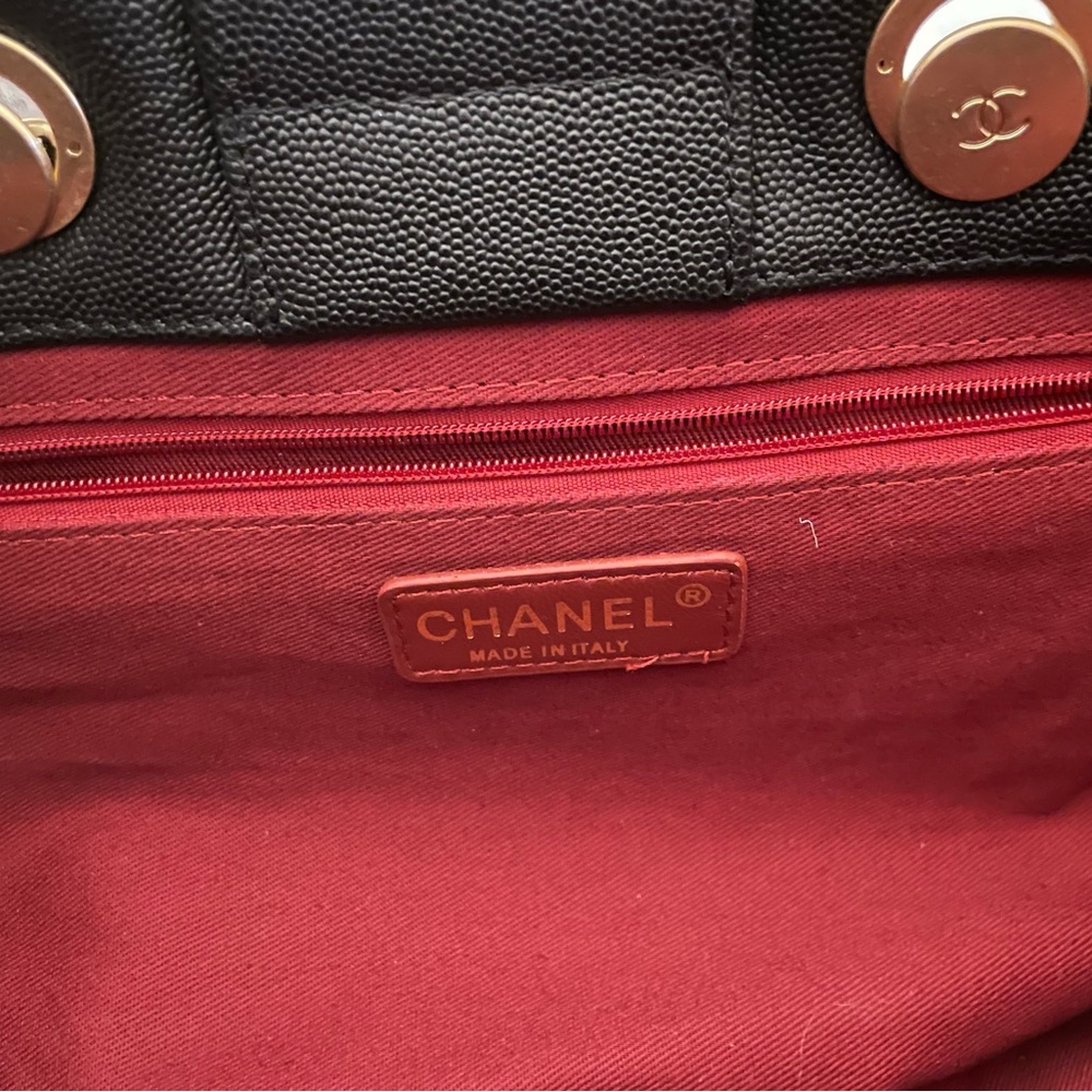 Chanel Black Quilted Tote with Gold Accents - Picture 4 of 16